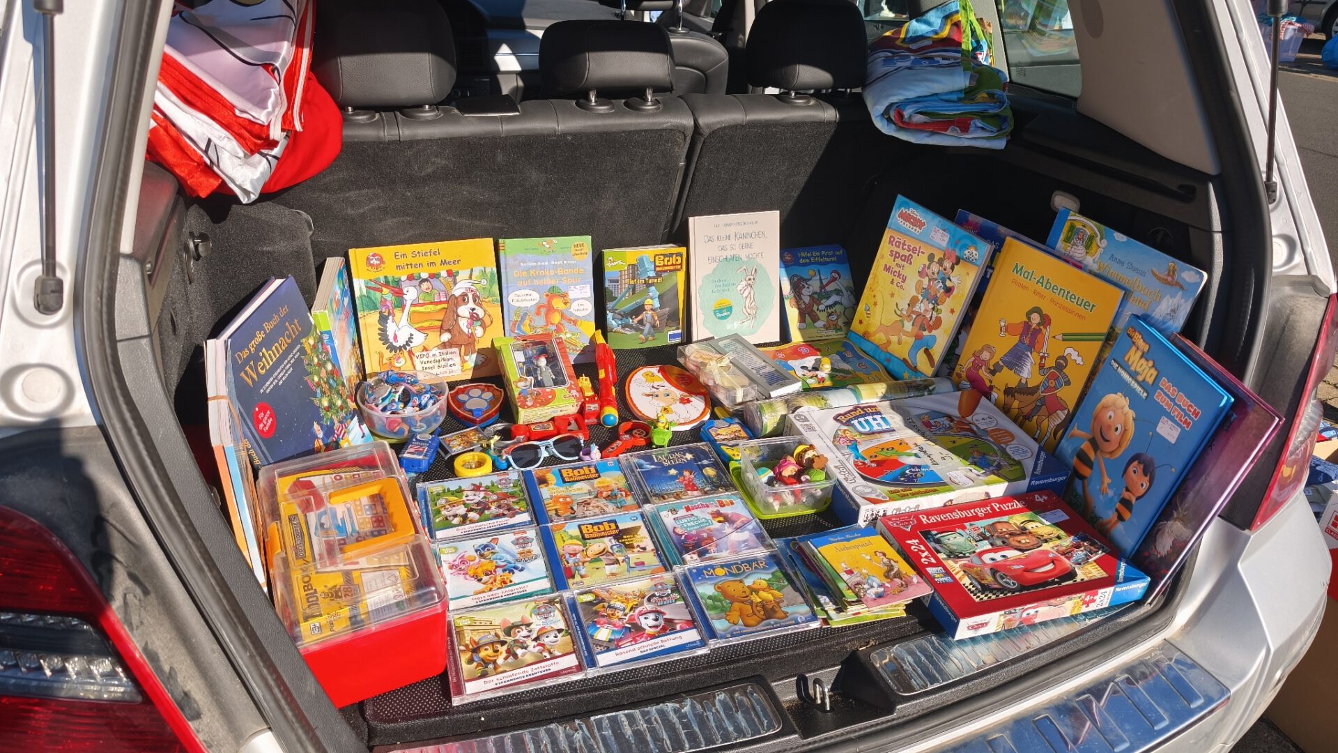 Kofferraum-Flohmarkt am 25.4.