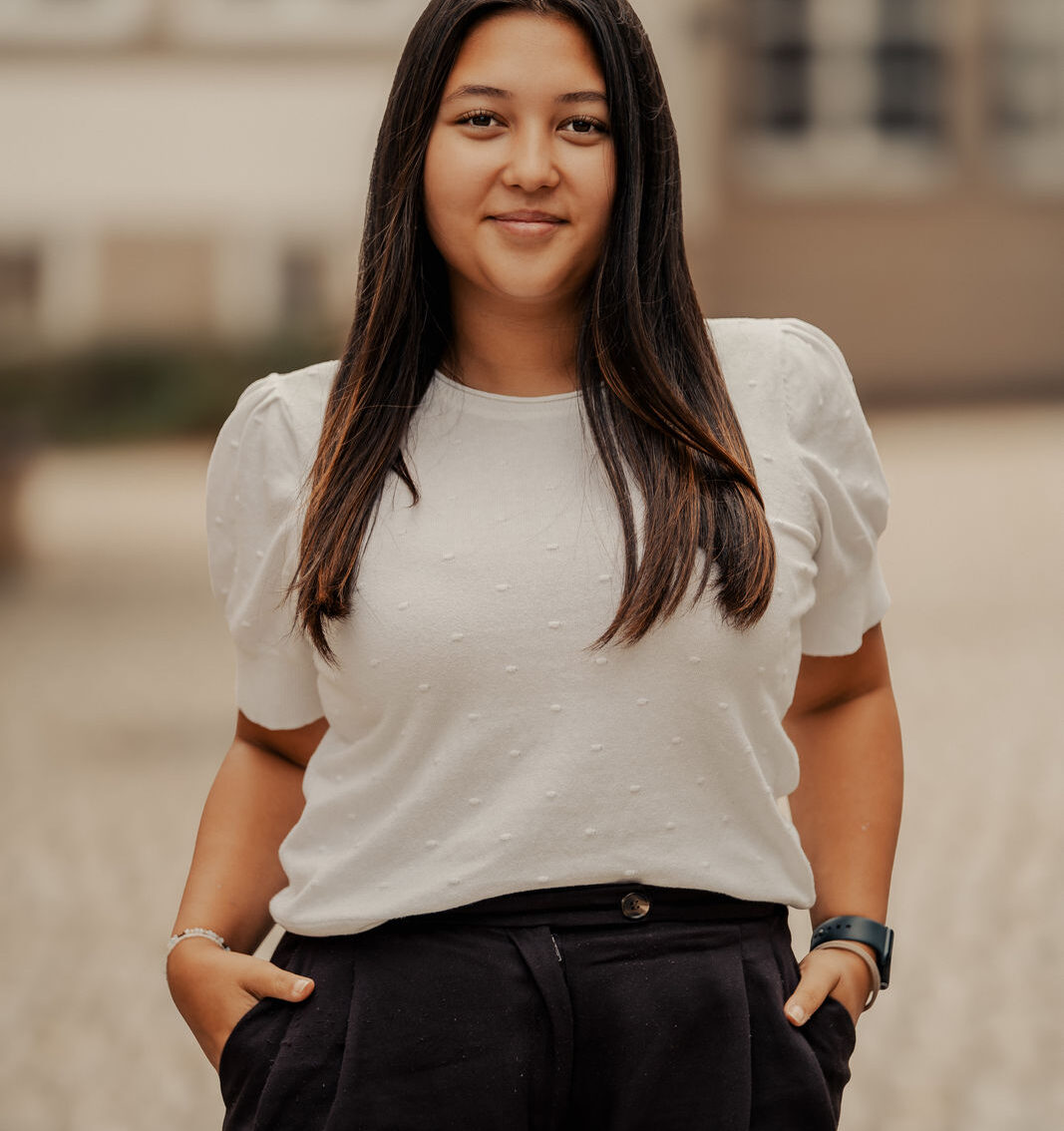 Riana Schlesiger